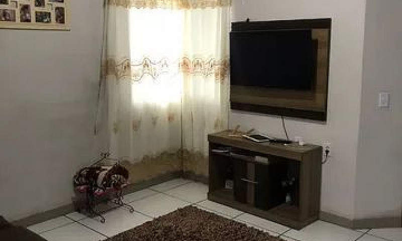 Casa A Venda...