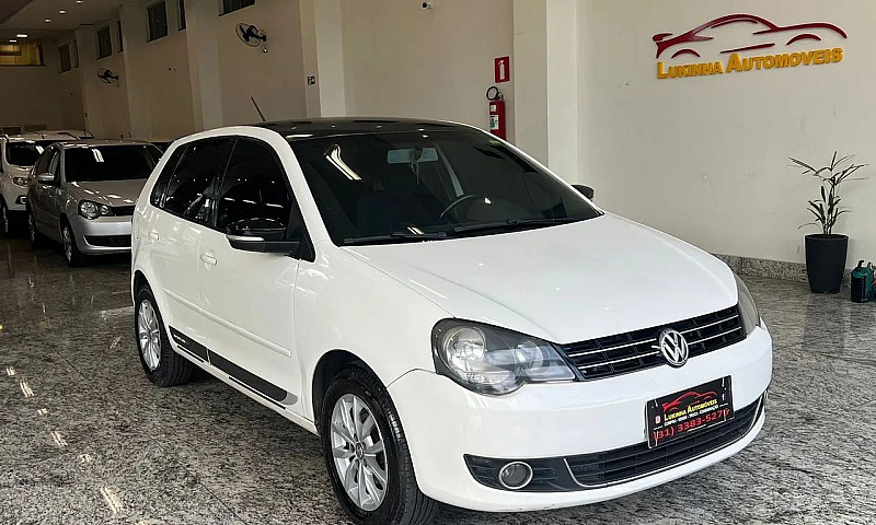 Polo 1.6 Carro Realm...