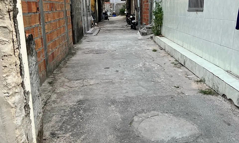 Vende-Se 4 Casas Em ...