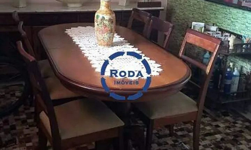 Sobrado De Condomíni...