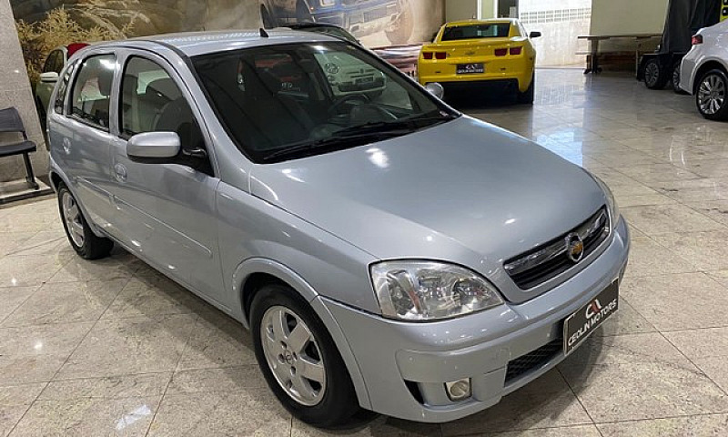 Corsa Premium 2009...