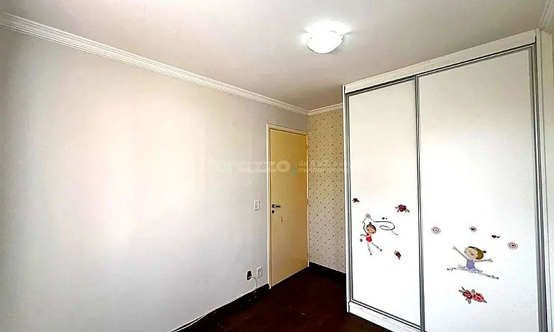 Excelente Casa Local...
