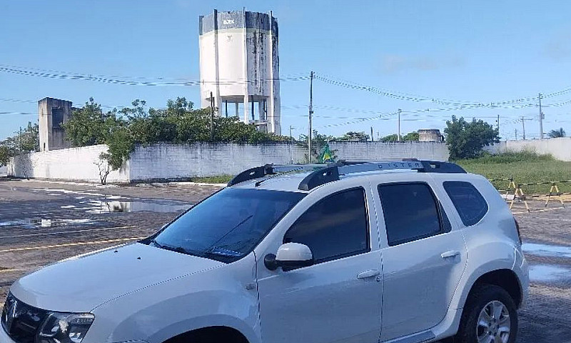 Renault Duster Dakar...