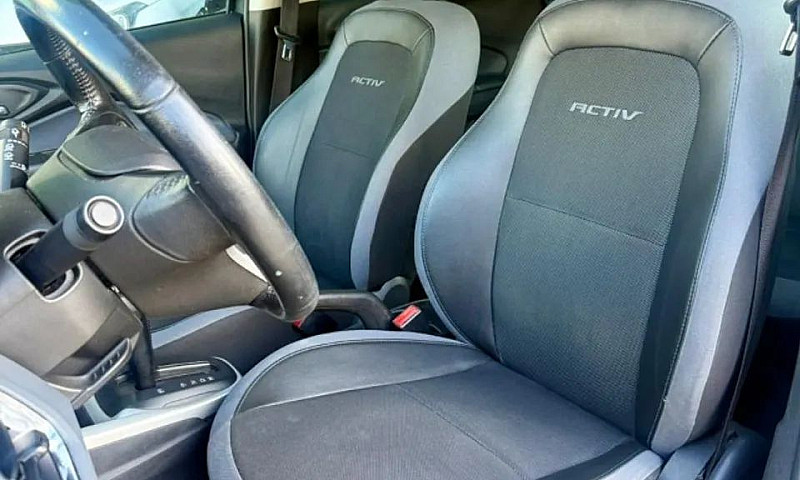 Chevrolet Onix Activ...