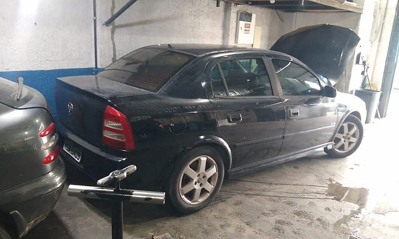 Chevrolet Astra Sed....
