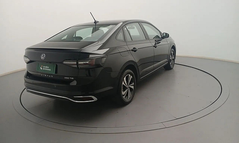 Volkswagen Virtus Co...