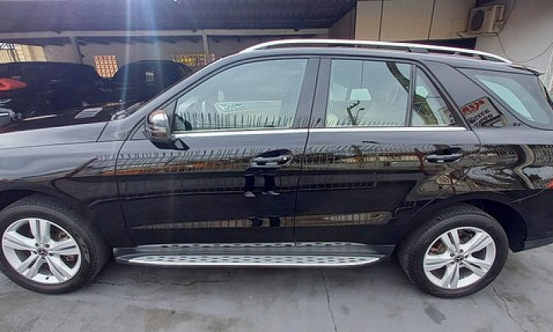 Mercedes Benz Gle 35...