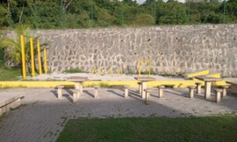 Apt Terreo Sitio Viv...