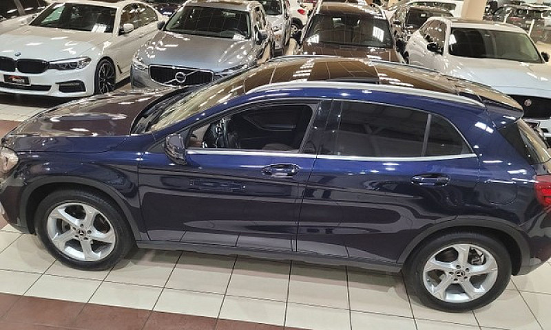 Mercedes Benz Gla 20...