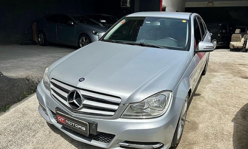 Mercedes C180 2012...
