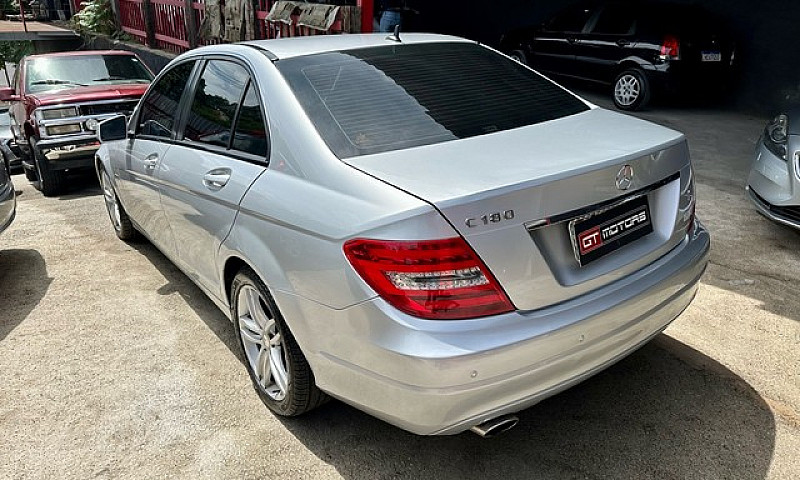 Mercedes C180 2012...