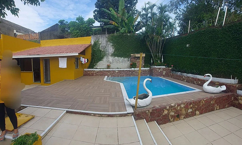 Alugo Linda Casa Con...