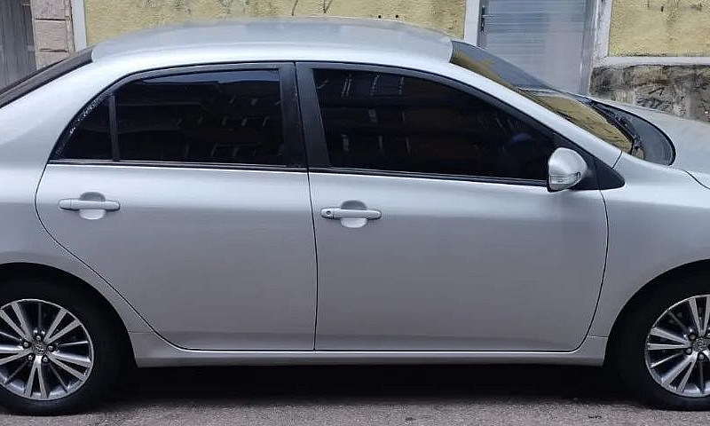 Toyota Corolla Xei 1...