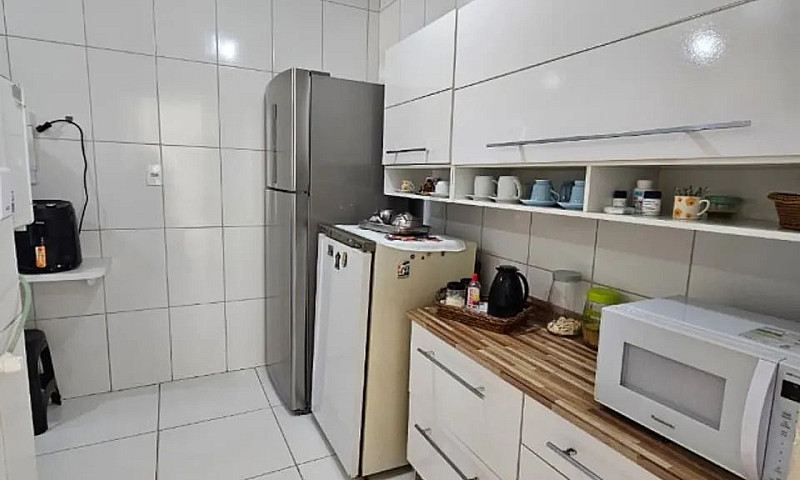 Casa Ampla 2/4 Com S...