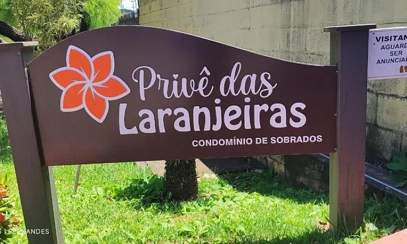 Sobrado Em Condomíni...
