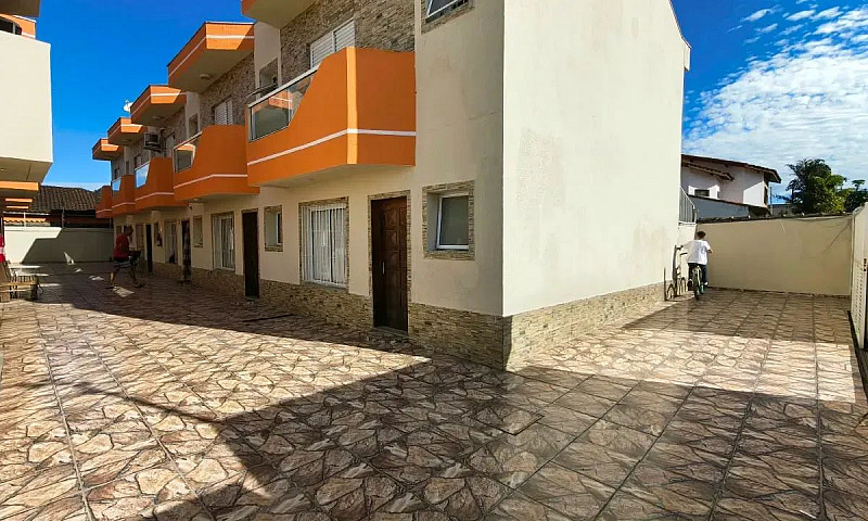 Casa A Venda No Bair...