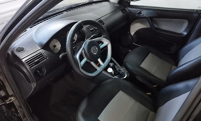 Volkswagen Gol 1.6 M...
