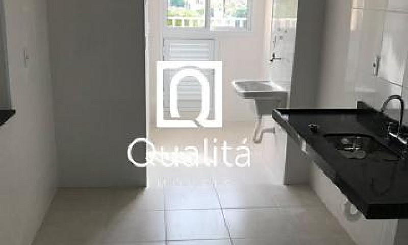 Apartamento Vila Luc...