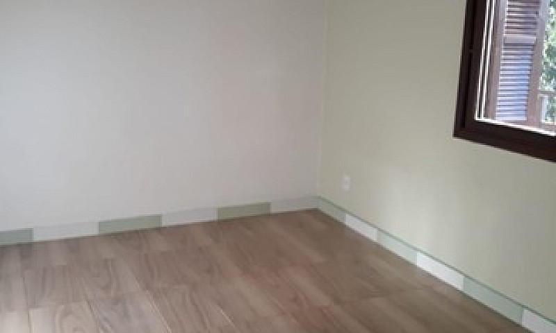 Linda Casa Na São To...