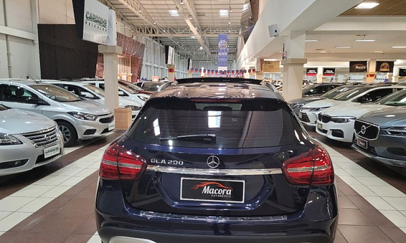 Mercedes Benz Gla 20...