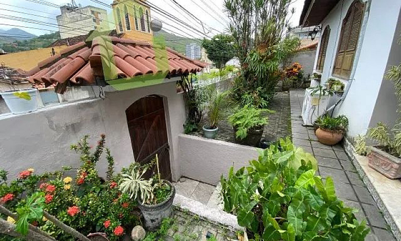 Venda - Casa Indepen...