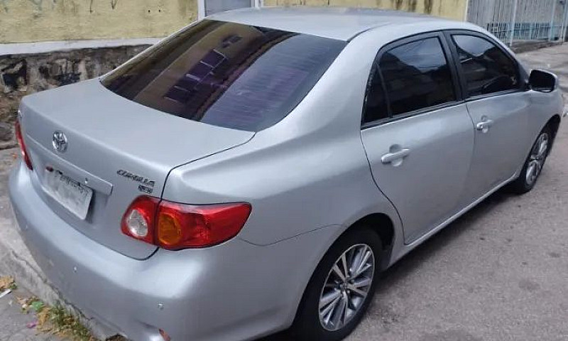 Toyota Corolla Xei 1...