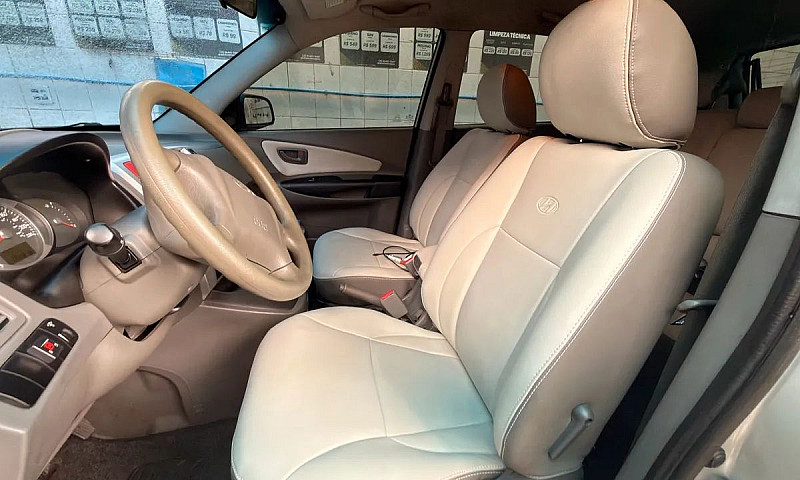 Hyundai Tucson 2.0 1...