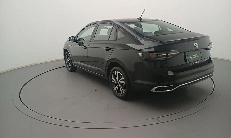 Volkswagen Virtus Co...