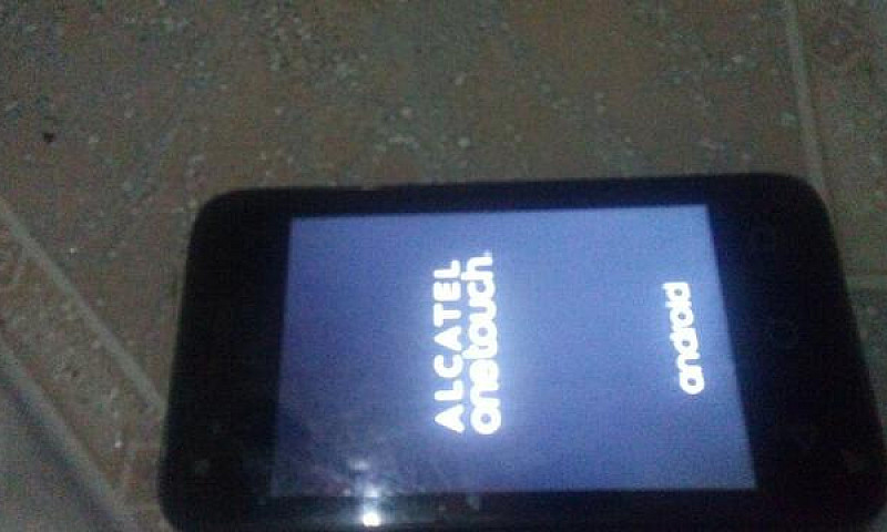 Smartphone Alcatel 2...