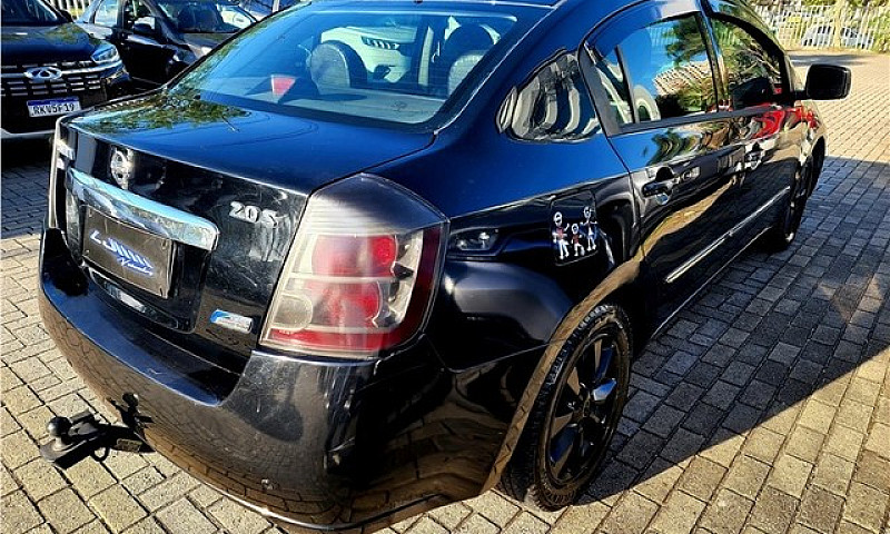 Nissan Sentra 2011 2...