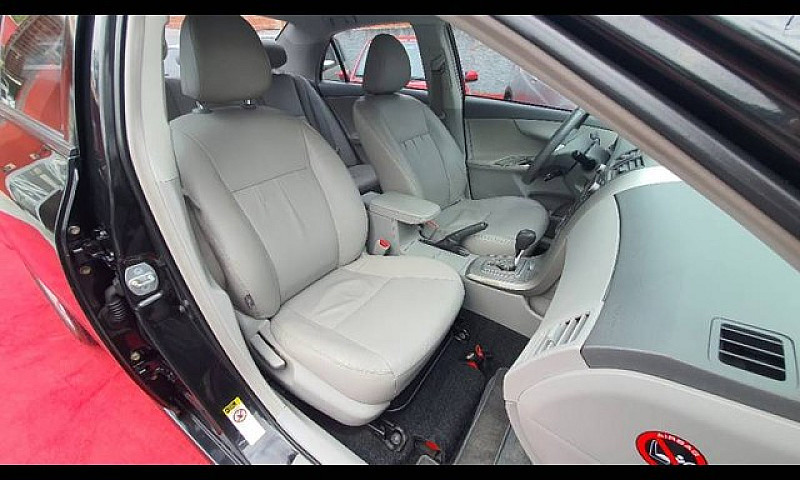 Toyota Corolla Xei 1...