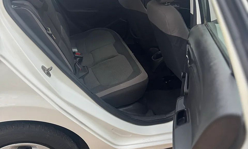Chevrolet Prisma Sed...