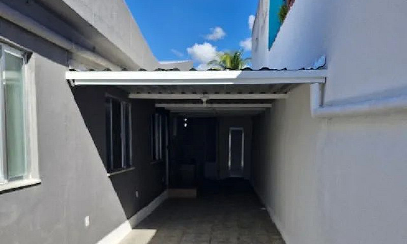 Casa Mesquita, Perto...