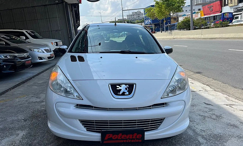 Peugeot 207 Xr 1.4 F...