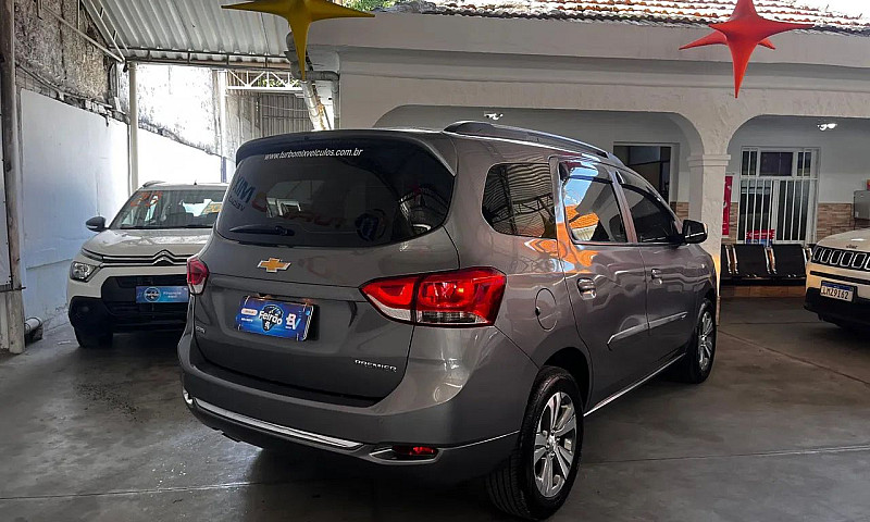 Chevrolet Spin Premi...