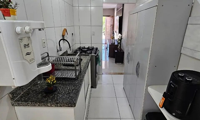 Casa Ampla 2/4 Com S...