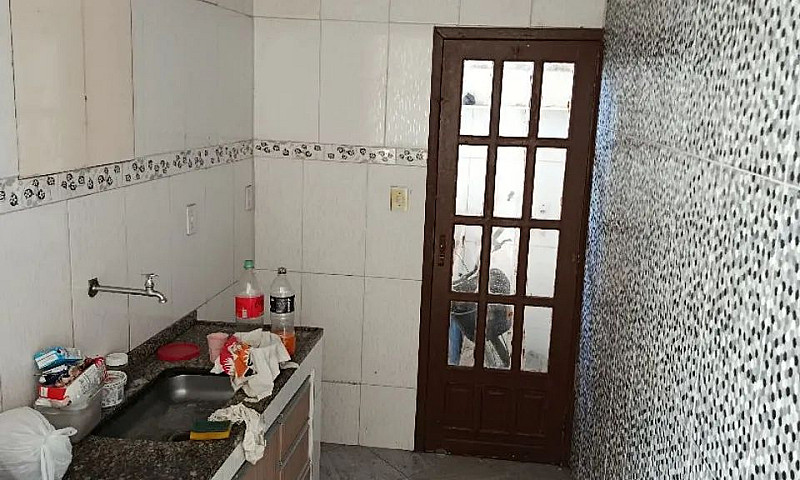 Aluga-Se Casa ...