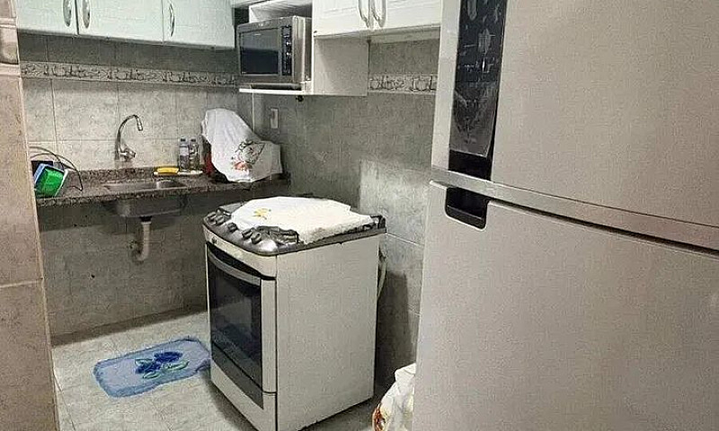 Alugo Ótima Casa Com...