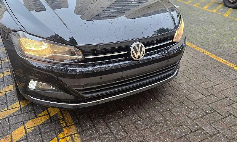 Volkswagen Virtus Hi...