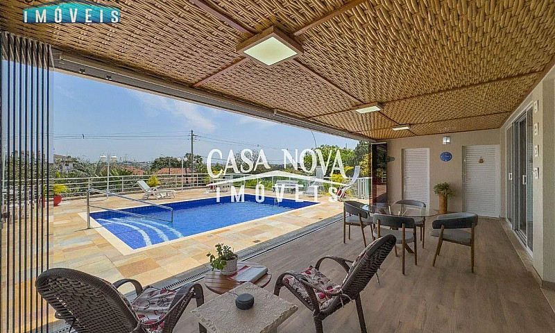 Casa Com 3 Dormitóri...
