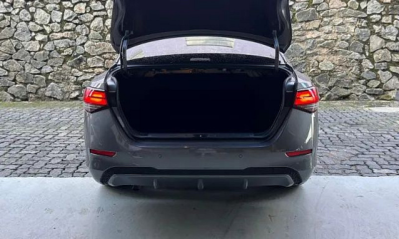 Nissan Sentra Advanc...