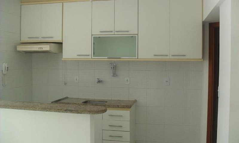 Quarto/Sala, Armário...