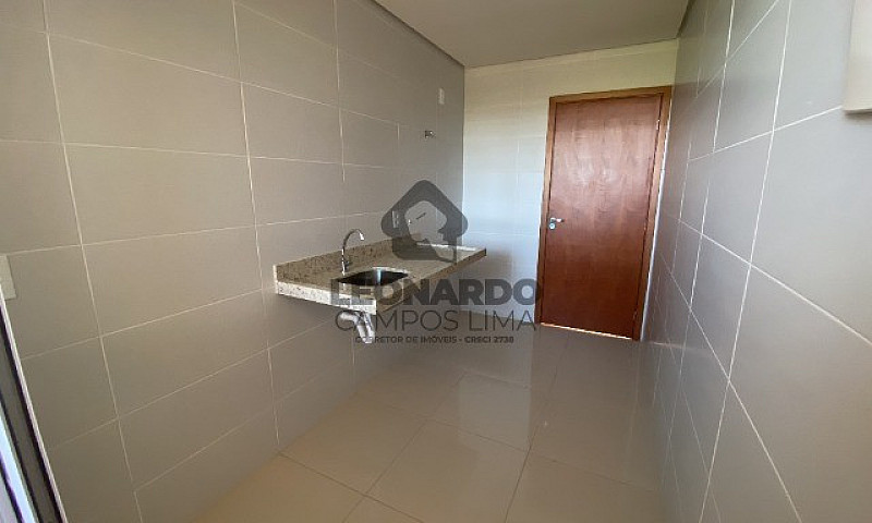 Apartamento Novo Com...