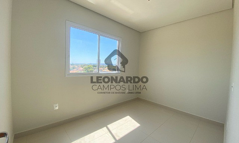 Apartamento Novo Com...