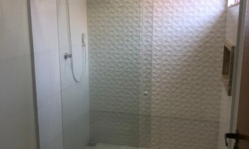 Vende Se Otima Casa ...