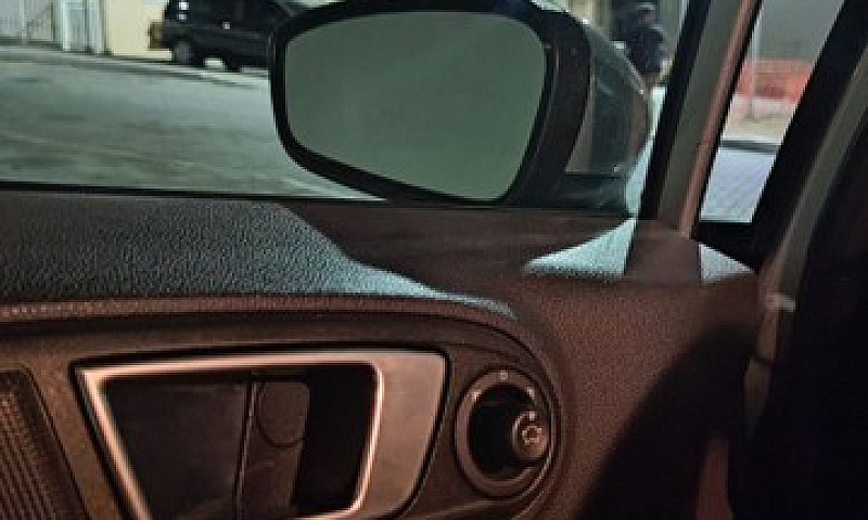 New Fiesta Muito Nov...