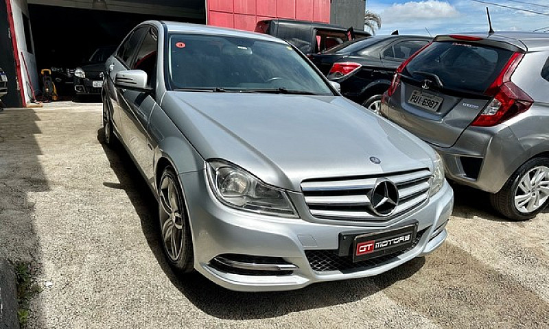 Mercedes C180 2012...