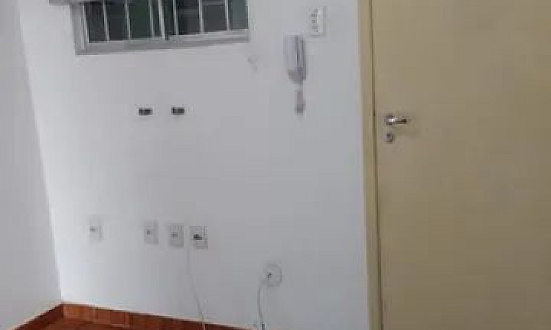 Alugo Apartamento Pr...