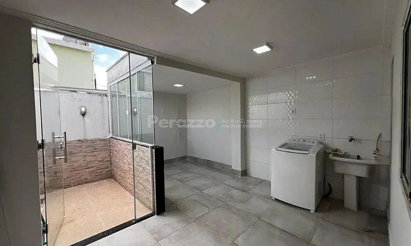 Excelente Casa Local...