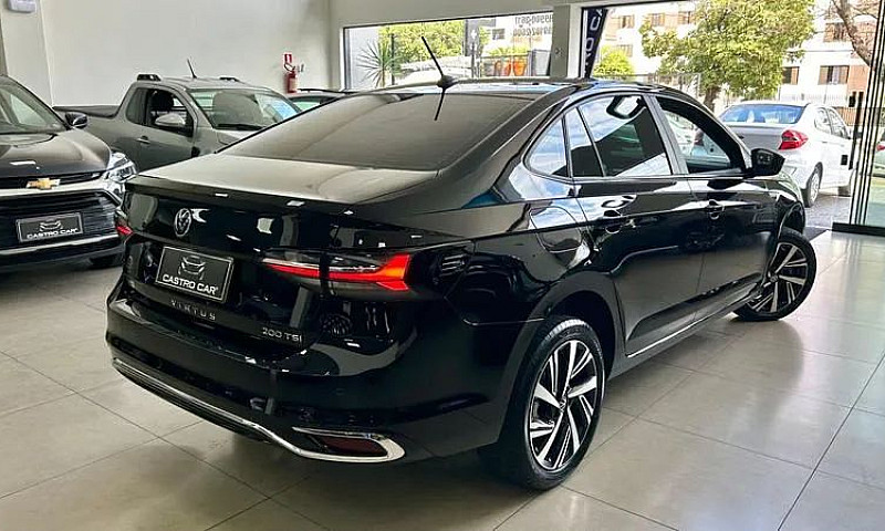 Volkswagen Virtus Hi...